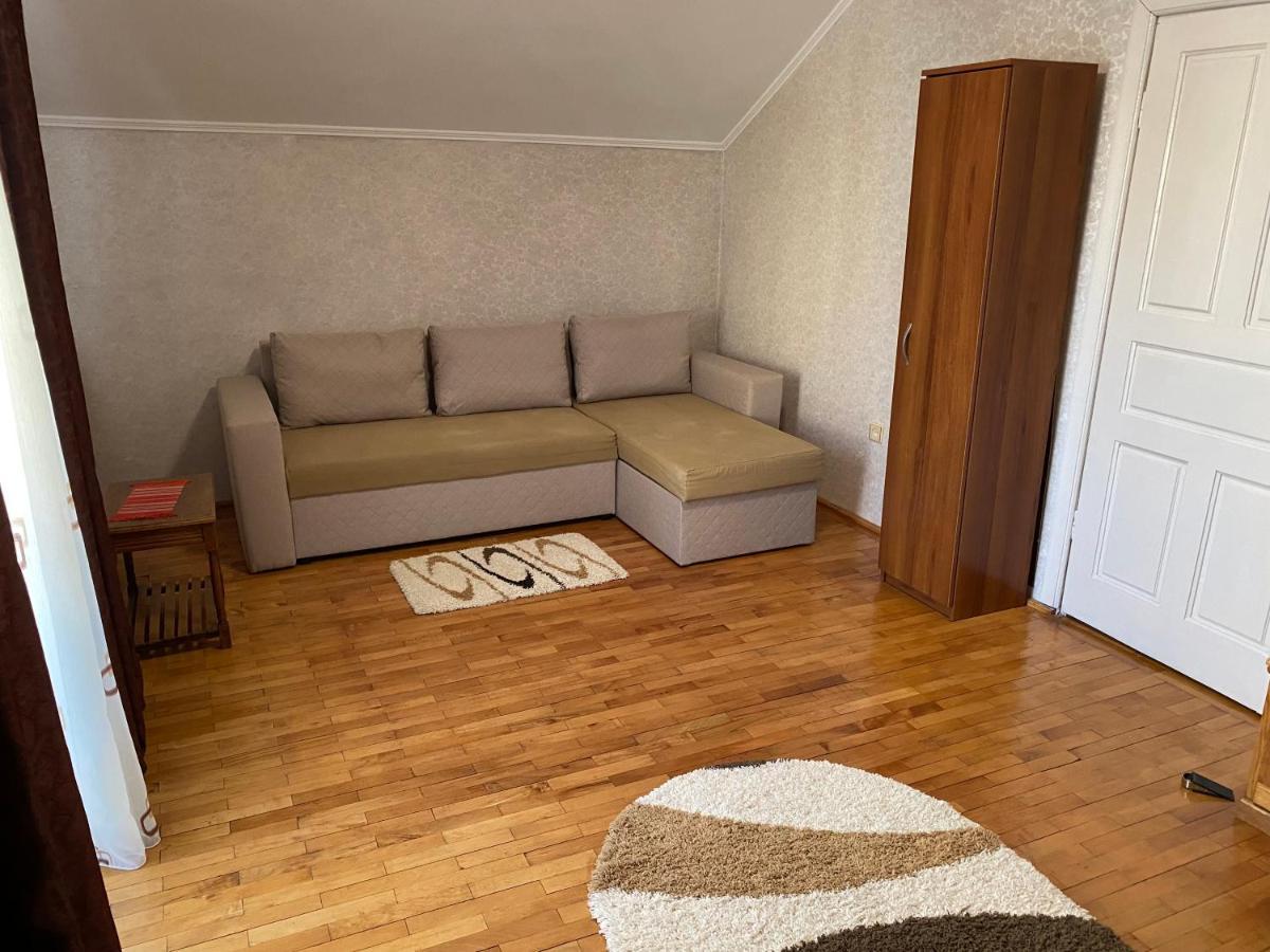 Apartament Mansarda Leilighet Curtea de Argeş Eksteriør bilde