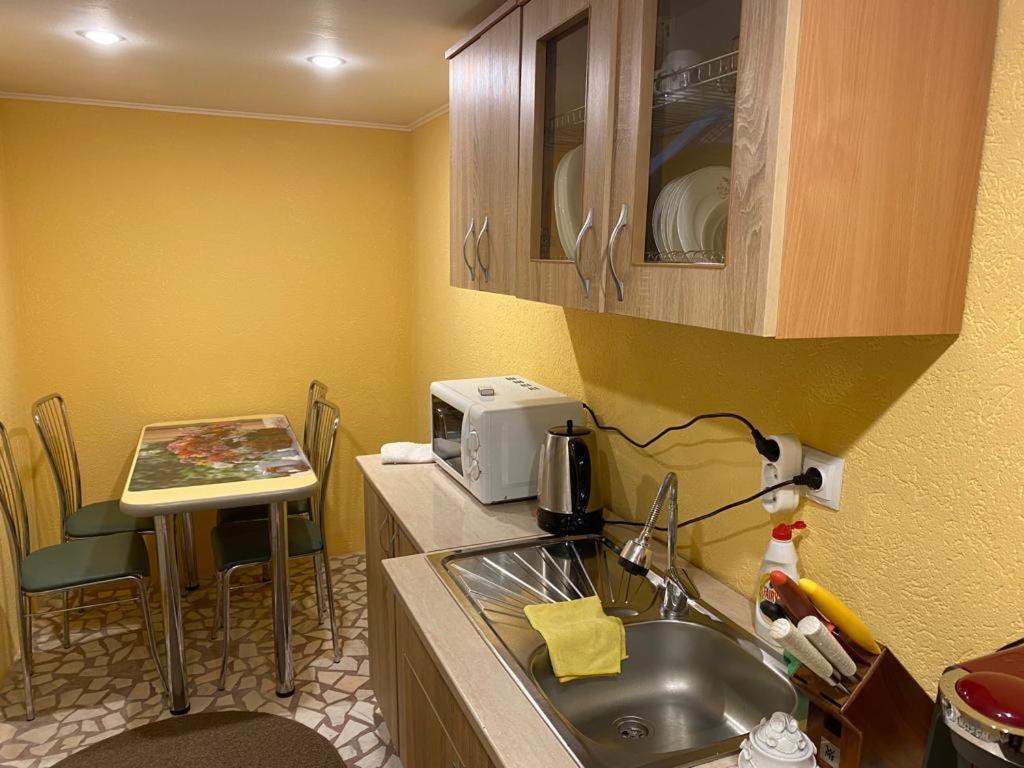 Apartament Mansarda Leilighet Curtea de Argeş Eksteriør bilde
